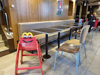 Atmosphère du Restauration rapide McDonald's Suresnes - n°4