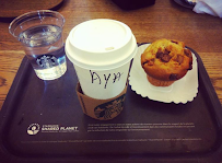 Plats et boissons du Restaurant servant le petit-déjeuner Starbucks à Paris - n°14