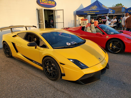 Motorcycle Parts Store «Cycle Gear», reviews and photos, 4455 N Blackstone Ave, Fresno, CA 93726, USA