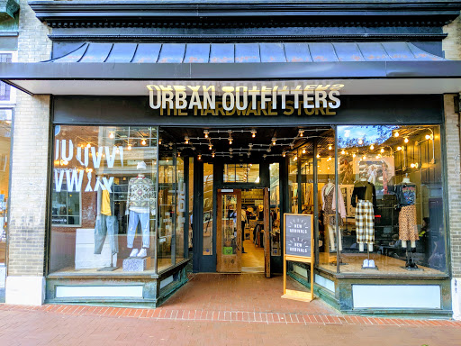 Clothing Store «Urban Outfitters», reviews and photos, 316 E Main St, Charlottesville, VA 22902, USA