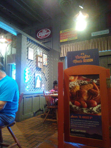 American Restaurant «Cracker Barrel Old Country Store», reviews and photos, 2203 Cortez Rd W, Bradenton, FL 34207, USA