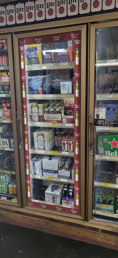 Liquor Store «Point Package Liquors», reviews and photos, 3030 E 10th St, Jeffersonville, IN 47130, USA