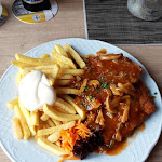 Photo n°1 de l'avis de harmjan. fait le 07/07/2019 à 14:17 sur le  Uwe' s Grill-Restaurant, Papenburg à Papenburg