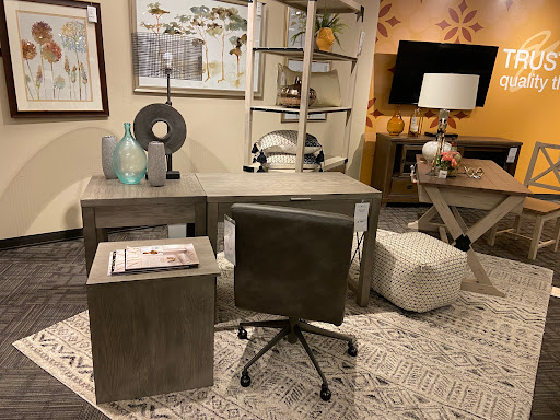 Furniture Store «La-Z-Boy Furniture Galleries», reviews and photos, 130 S Central Ave, Hartsdale, NY 10530, USA