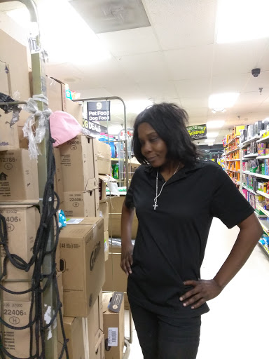 Discount Store «Dollar General», reviews and photos, 12720 W Nine Mile Rd, Oak Park, MI 48237, USA