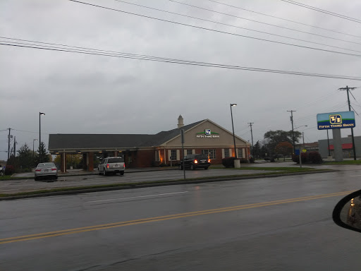 Fifth Third Bank & ATM in Sandusky, Ohio