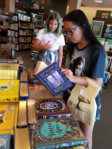 Book Store «Barnes & Noble», reviews and photos, 4801 Concord Pike, Wilmington, DE 19803, USA