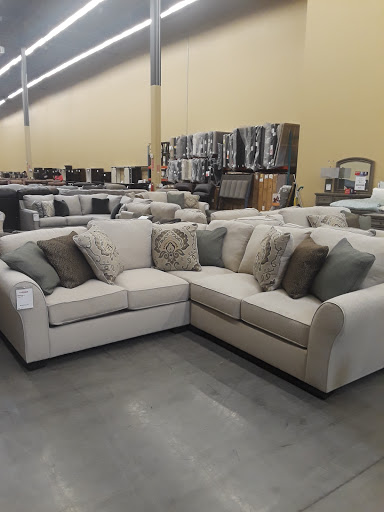 Furniture Store «Ashley Furniture HomeStore», reviews and photos, 14810 North Freeway #100, Houston, TX 77090, USA