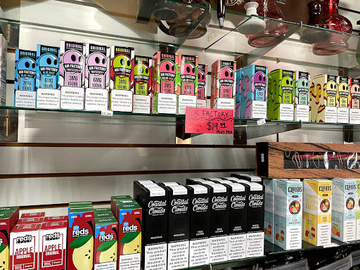 Tobacco Shop «HN Smoke Shop», reviews and photos, 4215 N 19th Ave, Phoenix, AZ 85015, USA