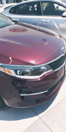 Kia Dealer «Valley Kia of Fontana», reviews and photos, 16272 S Highland Ave, Fontana, CA 92336, USA