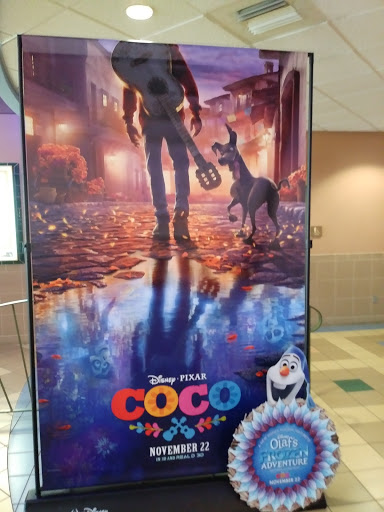 Movie Theater «Cobb IMAX Theater», reviews and photos, 1650 Town Center Dr, Lakeland, FL 33803, USA