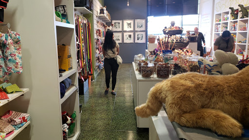 Pet Store «Muttropolis La Jolla», reviews and photos, 7755 Girard Ave, La Jolla, CA 92037, USA