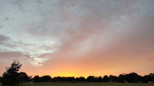 Park «Neighborhood Park - Frank Beverly Park», reviews and photos, 7112 Quarry Chase Trail, Plano, TX 75025, USA