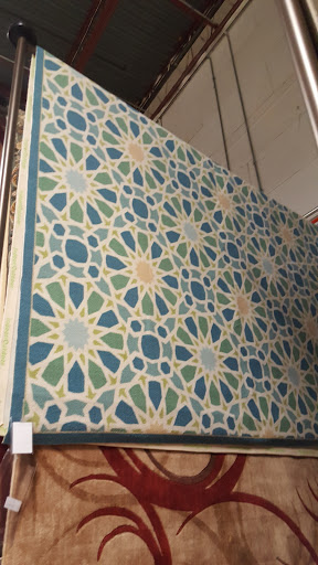 Shopping Mall «Shops at Seneca Mall», reviews and photos, 8015 Oswego Rd, Liverpool, NY 13090, USA