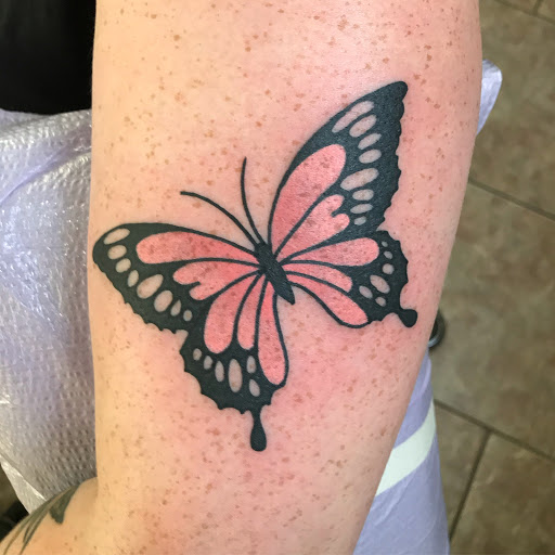 Tattoo Shop «The Rusty Needle Tattoo», reviews and photos, 1270 Harkrider St, Conway, AR 72032, USA