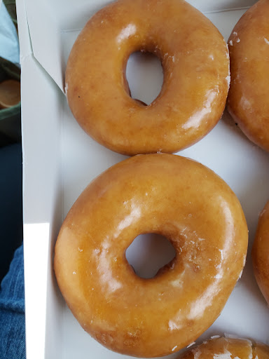 Donut Shop «Krispy Kreme Rome», reviews and photos, 1602 Turner McCall Blvd, Rome, GA 30161, USA