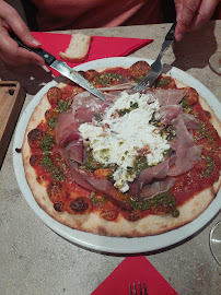 Pizza du Pizzeria La braise à Lussac-les-Châteaux - n°14