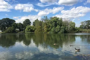 Milburn Pond Park image