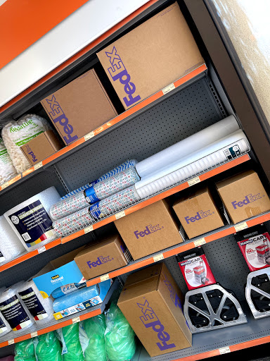 Print Shop «FedEx Office Print & Ship Center», reviews and photos, 3992 Barranca Pkwy a, Irvine, CA 92606, USA