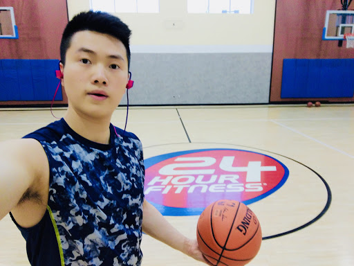 Gym «24 Hour Fitness», reviews and photos, 1000 E Broad St, Falls Church, VA 22042, USA