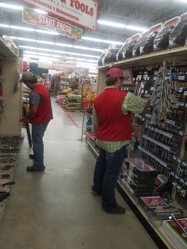 Home Improvement Store «Tractor Supply Co.», reviews and photos, 11946 Leslie Rd, Helotes, TX 78023, USA