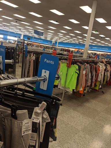 Clothing Store «Ross Dress for Less», reviews and photos, 3900 Sisk Rd, Modesto, CA 95356, USA