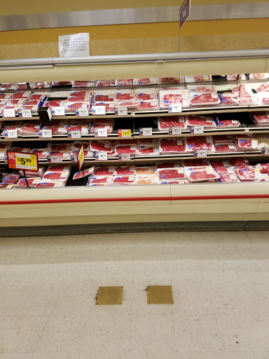 Grocery Store «Stop & Shop», reviews and photos, 333 W River St, Providence, RI 02904, USA