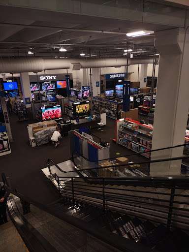 Electronics Store «Best Buy», reviews and photos, 4500 Van Nuys Blvd, Sherman Oaks, CA 91403, USA