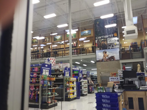 Animal Feed Store «Wilco Farm Store», reviews and photos, 1905 NE Four Acre Pl, Corvallis, OR 97330, USA