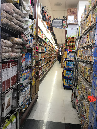 Grocery Store «C-Town Supermarkets», reviews and photos, 34-12 34th Ave, Astoria, NY 11106, USA