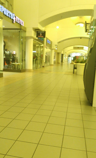 Shopping Mall «Visalia Mall», reviews and photos, 2031 S Mooney Blvd, Visalia, CA 93277, USA