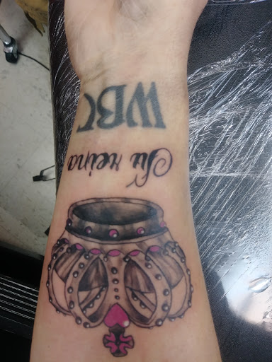 Tattoo Shop «Body Branding Tattoo Emporium», reviews and photos, 1650 Airport Pulling Rd S, Naples, FL 34112, USA