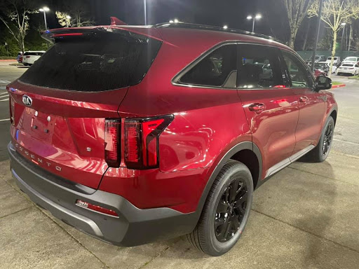 Kia Dealer «Ron Tonkin Kia», reviews and photos, 19335 SE McLoughlin Blvd, Gladstone, OR 97027, USA