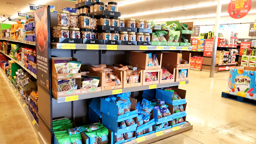 Supermarket «ALDI», reviews and photos, 3301 N State Rd 7, Lauderdale Lakes, FL 33319, USA