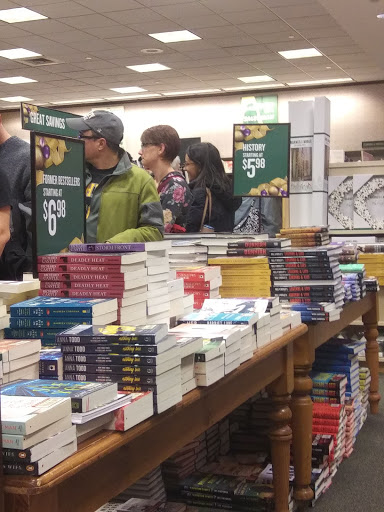 Book Store «Barnes & Noble», reviews and photos, 6134 S Westnedge Ave, Portage, MI 49002, USA