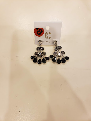 Fashion Accessories Store «Charming Charlie», reviews and photos, 7707 Bluebonnet Blvd #E130, Baton Rouge, LA 70810, USA