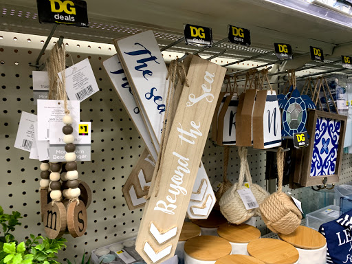 Home Goods Store «Dollar General», reviews and photos, 2140 Oregon St, Port Orford, OR 97465, USA