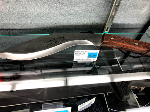 Sporting Goods Store «Big 5 Sporting Goods», reviews and photos, 4901 N Stone Ave #4, Tucson, AZ 85704, USA