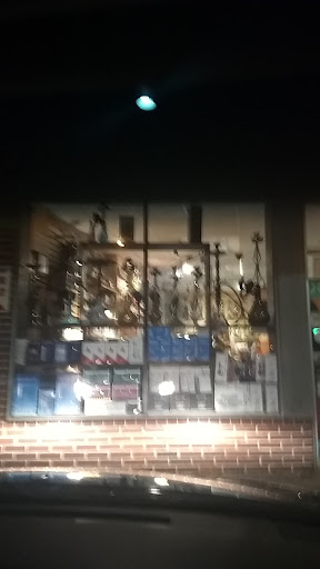 Tobacco Shop «Euphoria Cigar and Hookah Lounge», reviews and photos, 1565 Black Rock Turnpike, Fairfield, CT 06825, USA