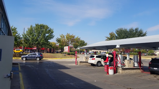 Car Wash «Speedway Express Car Wash», reviews and photos, 2200 Central Dr, Bedford, TX 76021, USA