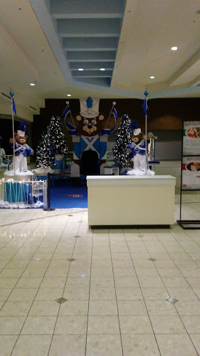 Shopping Mall «Lakeview Square Mall», reviews and photos, 5775 Beckley Rd, Battle Creek, MI 49015, USA