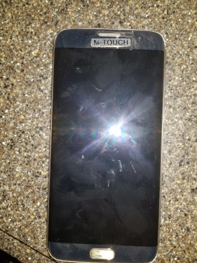 Mobile Phone Repair Shop «CPR Cell Phone Repair Glen Allen», reviews and photos, 10827 W Broad St, Glen Allen, VA 23060, USA