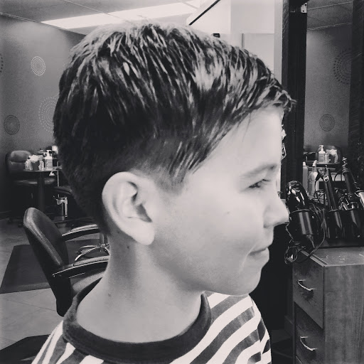 Beauty Salon «SonaLia Hair Salon», reviews and photos, 27629 Chagrin Blvd, Woodmere, OH 44122, USA