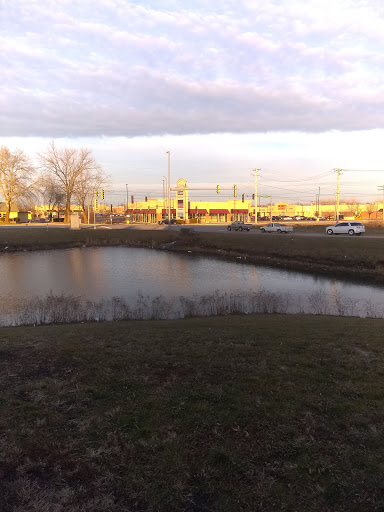 Shopping Mall «Northland Plaza Shopping Ctr», reviews and photos, 2500 Sycamore Rd, DeKalb, IL 60115, USA