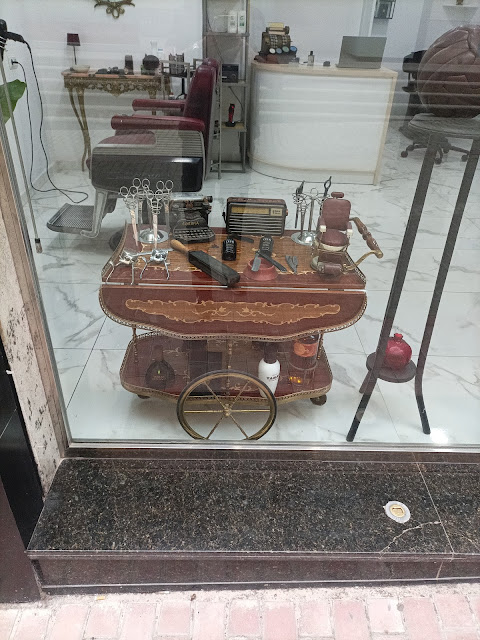 BARBERÍA .PELUQUERÍA HOMBRE LUIS ESPIGARES