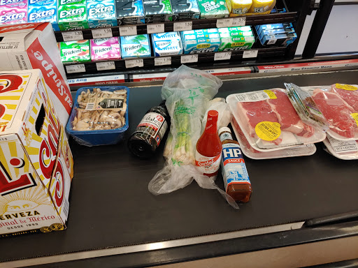 Grocery Store «Winn-Dixie», reviews and photos, 9864 Stringfellow Rd, St James City, FL 33956, USA