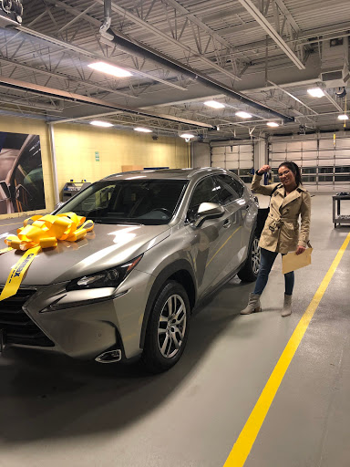 Used Car Dealer «CarMax», reviews and photos, 250 E Golf Rd, Schaumburg, IL 60173, USA