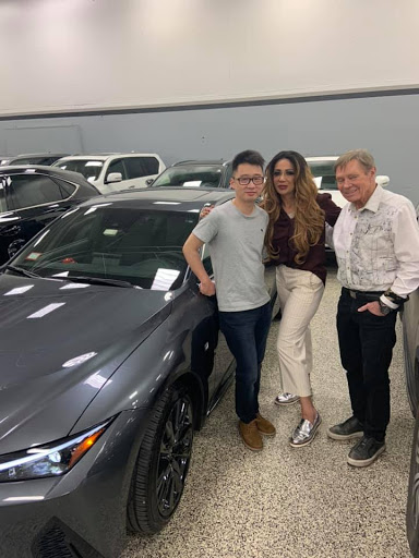 Lexus Dealer «McGrath Lexus of Chicago», reviews and photos, 1250 W Division St, Chicago, IL 60642, USA