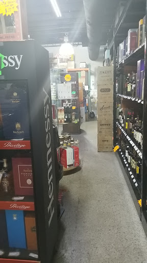 Liquor Store «OC Liquor Store», reviews and photos, 411 N Ocean Dr, Hollywood, FL 33019, USA