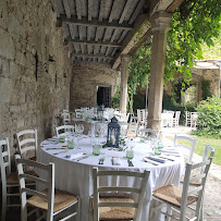 Atmosphère du Restaurant français Abbaye de Camon - n°1